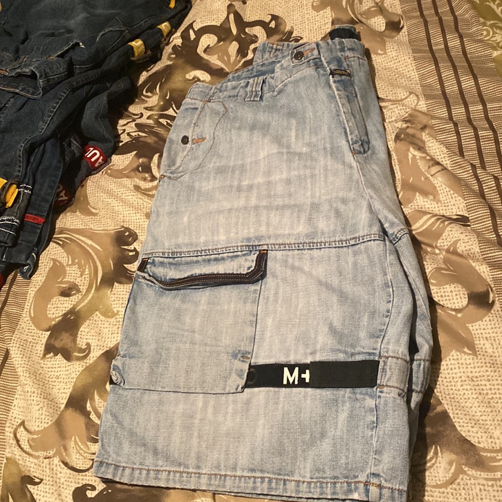 Used, good condition - Picture 2 of 2